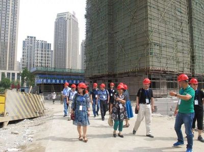 华兴以标准引领行业，助力国标《建筑门窗附框技术要求》调研组研讨会暨金属门窗工程施工领域经验分享
